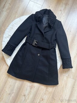 Elegantný kabát Zara - 2