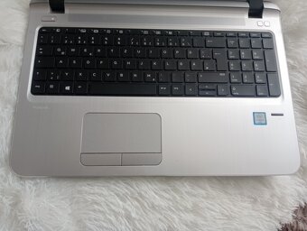 predám Hp probook 450 g3 , Intel core i5 , 16gb ram , ssd - 2