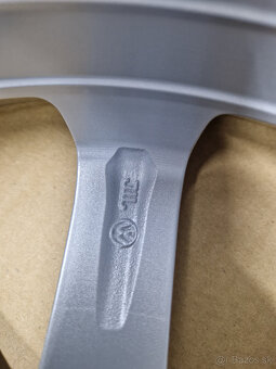 Hlinikove disky 5x112 r17 VW - 2