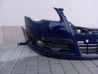 Predný nárazník Volkswagen Passat B6 - 2