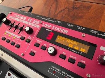 BOSS RC-300 Loop Station - 2
