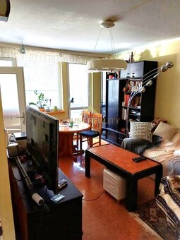 Prenájom 4 izbový byt s lodžiou, Púpavová ulica, BA IV. Karl - 2