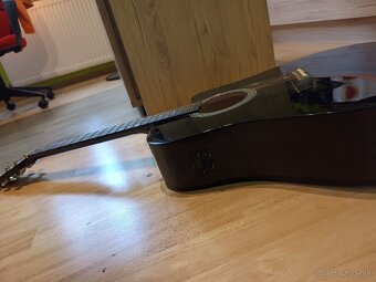 Elektro-akustická gitara - 2