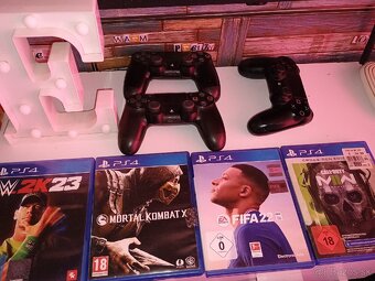 PS4 PRO 1TB - 2