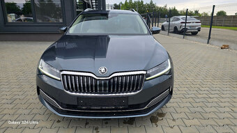Škoda Superb Combi 2.0 TDI SCR Style 4x4 DSG - 2