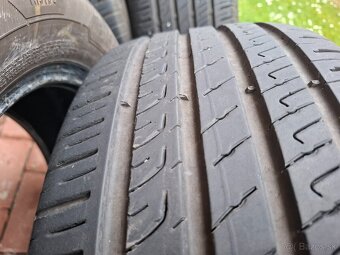 Predám letné gumy Barum Bravuris 215/55 R 16 Y XL - 2