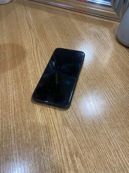 💎Predám Iphone 11💎 - 2