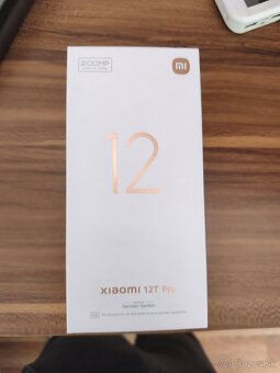 Predám Xiaomi 12T pro 256GB (komplet) rozbitý display - 2