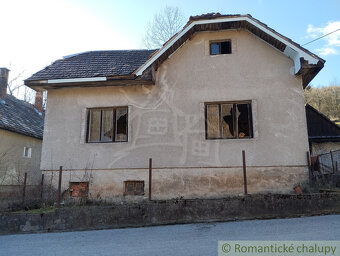 Pozemok so starým domom v obci Brieštie - 2