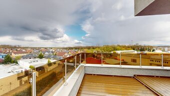 Na predaj 4-izbový Penthouse v Malackách Brezová ulica aj s - 2