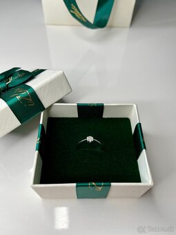 Zásnubný prsteň biele zlato 14K s diamantom 0.11ct - 2