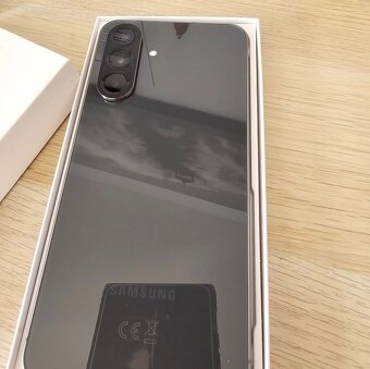 Samsung galaxy a56 5g. 8gb 256 - 2