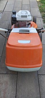 Predám/rozpredám kosačku Stihl RM248 - 2