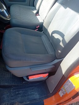 Šoferova sedačka VW transporter T5/T5.1/T6 - 2