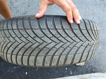 Zimne kolesa Skoda Superb 3 5x112 r16 215/60 r16 - 2