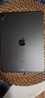 Predam Apple iPad 11 Pro Wifi+Cellular 512 GB v dobrom stave - 2