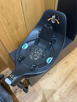 Autosedačka Cybex Sirona Zi i-Size Plus - 2