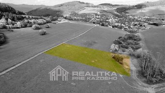 Nádherný investičný pozemok v Ovčiarsku - 2