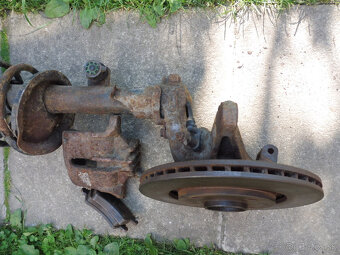 Peugeot 206 rozne diely časti komponenty - 2