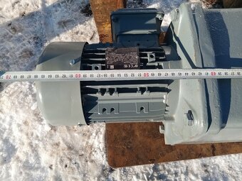 Priama prevodovka s elektromotorom 1,1kW - 2