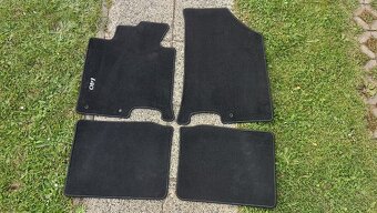 Autokoberce Hyundai i40 - 2