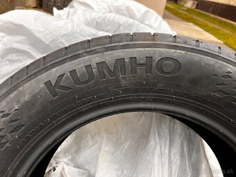 Kumho Ecsta 205/60 r16 letne - 2