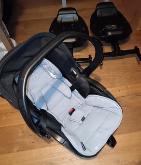 Predám vajíčko + 2 x Izofix - 2