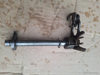 Diely Yamaha TT 600 - 2