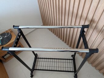 Stojan na oblečenie - 2