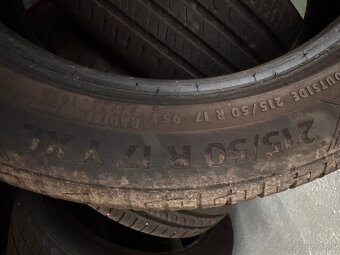 Letne pneu 215/50 r17 - 2