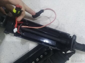 Predám elektrickú M4 - 2