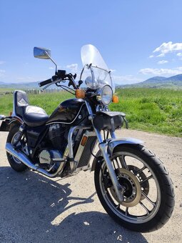 Honda shadow, STK do 8/2028, kožená brašňa vpredu - 2