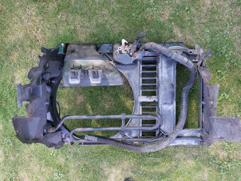 peugeot 407 2.0hdi 100kw rok 2005 sahara bez vrtule - 2