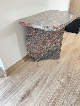 Konferenčné stolíky -  kameň/žula - 2