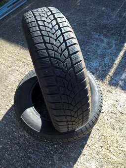 ZIMNÉ 175/70 R14 84T FIRESTONE a SEMPERIT cca7-8 mm 25-€/kus - 2