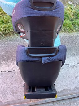Predám Autosedačku ISOFIX - 2