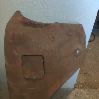 Predný pravý blatník škoda 100 - 2