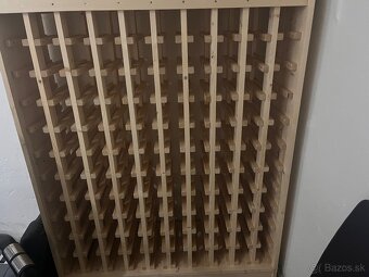 Drevená vinotéka - 2