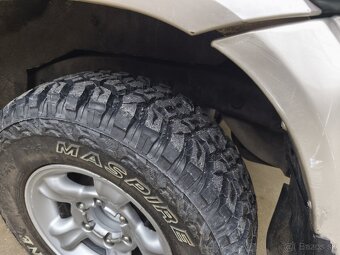 Nissan Terrano II - 2