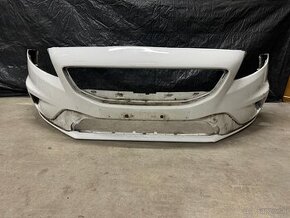 VOLVO V40 II 2012+Predny naraznik - 2