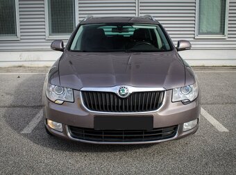 Skoda Superb 2.0 TDI DSG - 2
