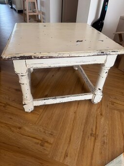 Starožitný konferenčný stolík - 2