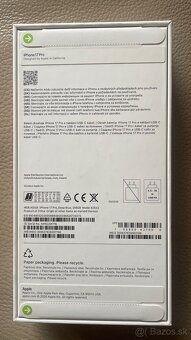 iPhone 17 Pro 256 GB Deep Blue - 2