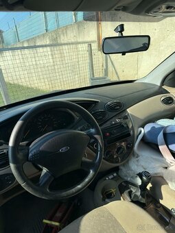 Ford Focus - 2