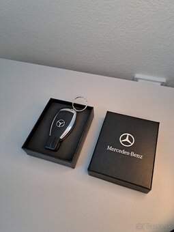MERCEDES BENZ - USB kľúč / prívesok - 2