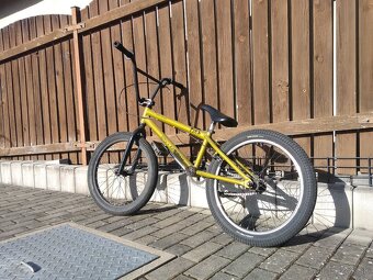 BMX Galaxy - 2