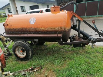 Predám 2200l fekal. Cisternu - 2