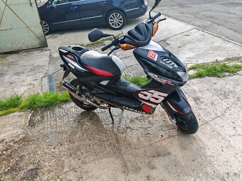 Yamaha aerox - 2