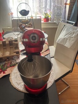 Kuchynský robot - 2