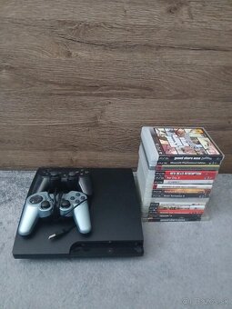 PlayStation 3 slim - 2